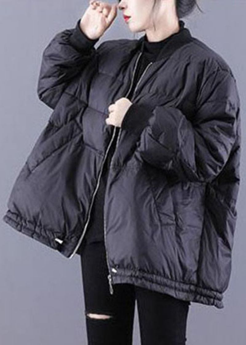 Edle Schwarze Steppjacke Mit Stehkragen Und Übergroßer Baumwollfüllung Für Den Winter - Schwarz