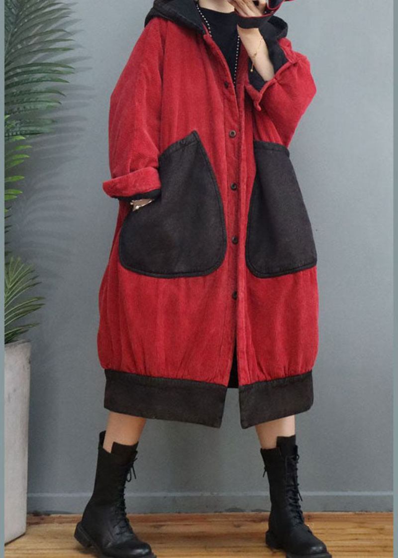 Roter Wintermantel Aus Cord Mit Patchwork-muster Und Kapuze In Übergröße - Rot