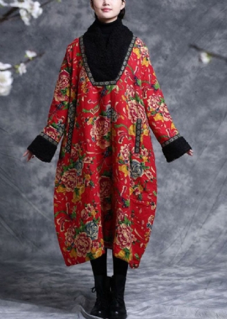 Rotes Übergroßes Patchwork-kleid Aus Dicker Baumwolle Mit Teddy-kunstpelz Für Den Winter