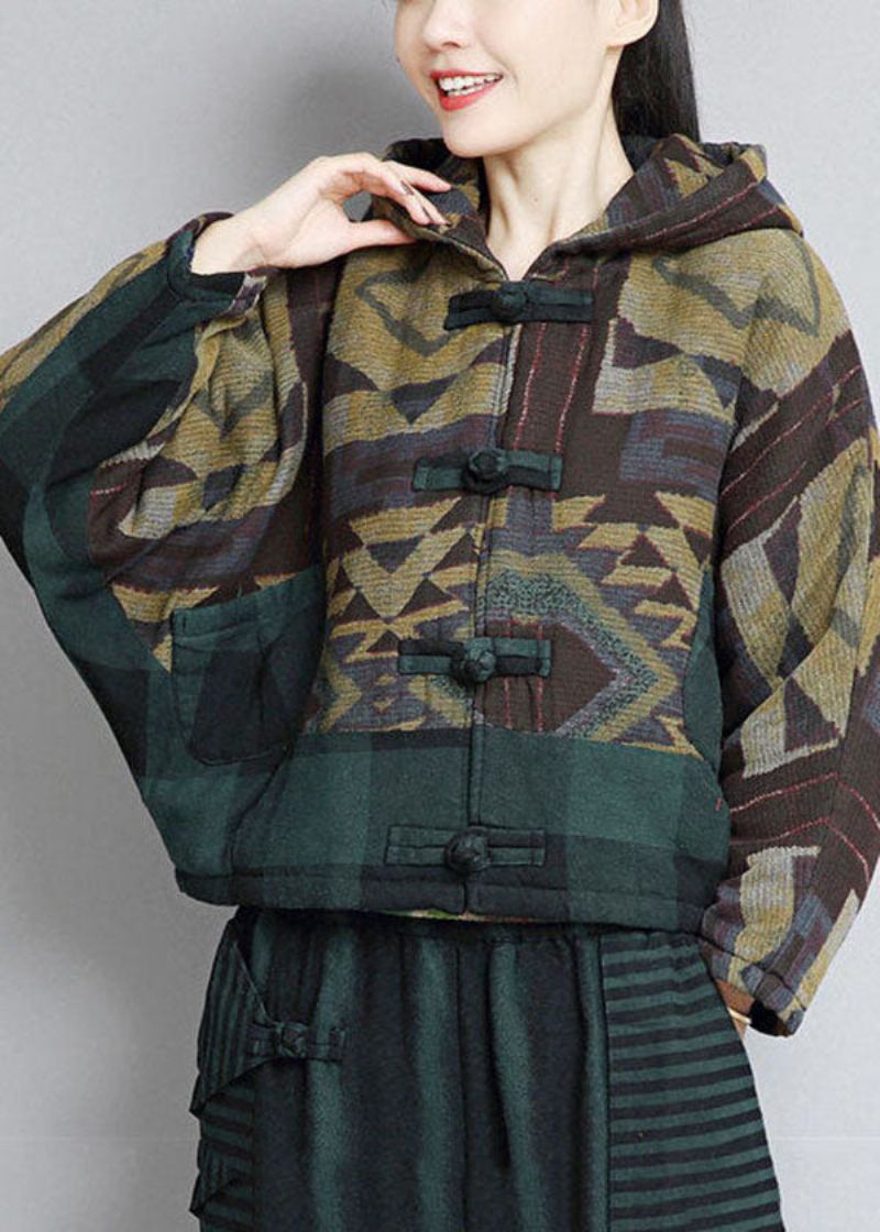 Schicke Grüne Patchworkjacke Mit Kapuze Und Orientalischem Knopf Winterjacke Aus Feiner Baumwolle