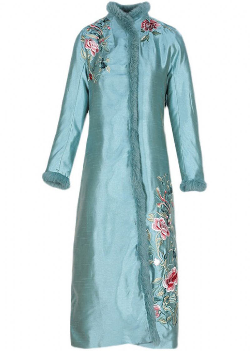 Stilvolles Langärmliges Cheongsam Aus Dickem Satin Mit Blumenstickerei Und Apricotfarbenem Kunstpelzkragen - Aprikose