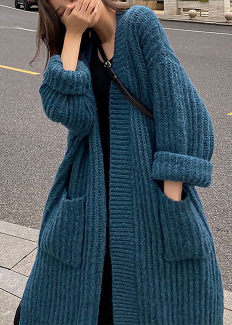 Blauer Bohemian-strickpullover Mit Taschen Für Den Frühling