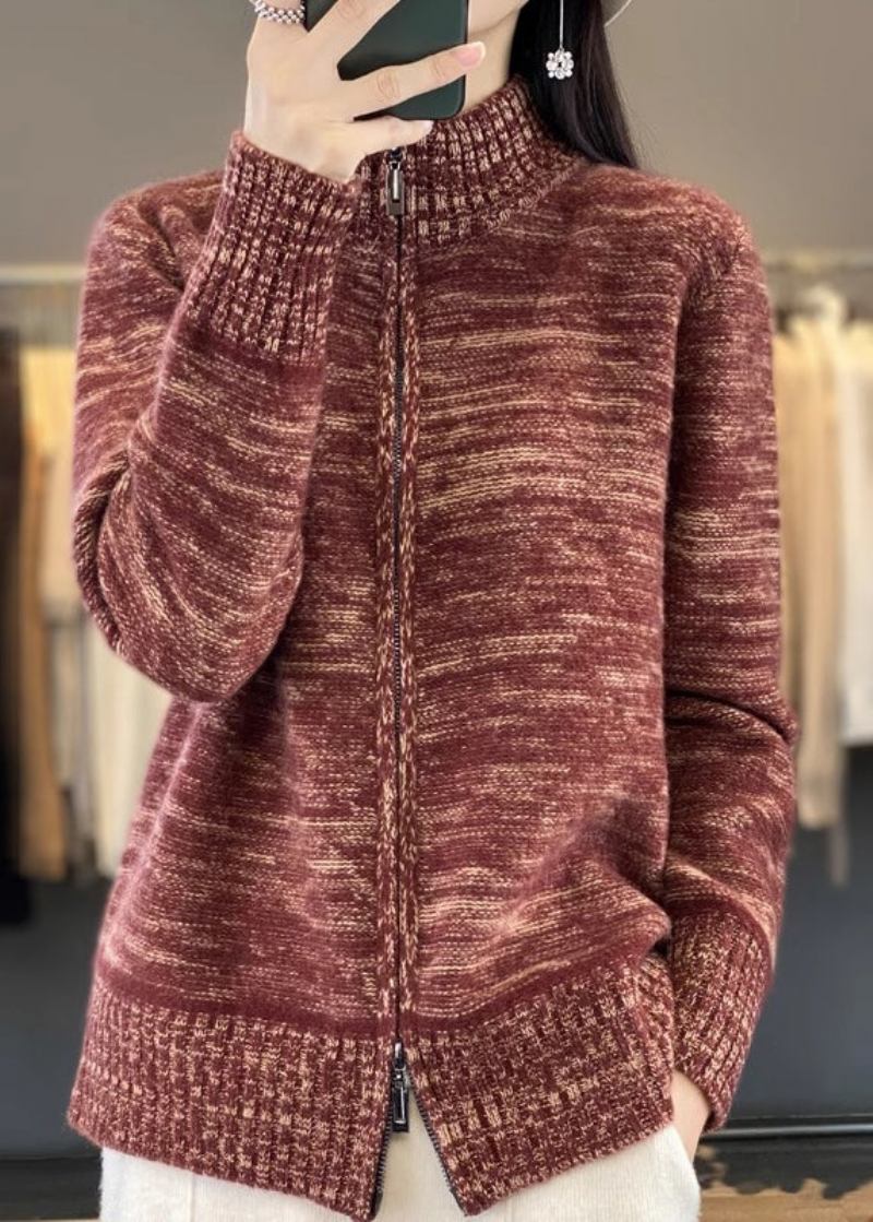 Handgefertigter Schwarzer Langärmliger Strickcardigan Mit Stehkragen Und Reißverschluss - Schwarz