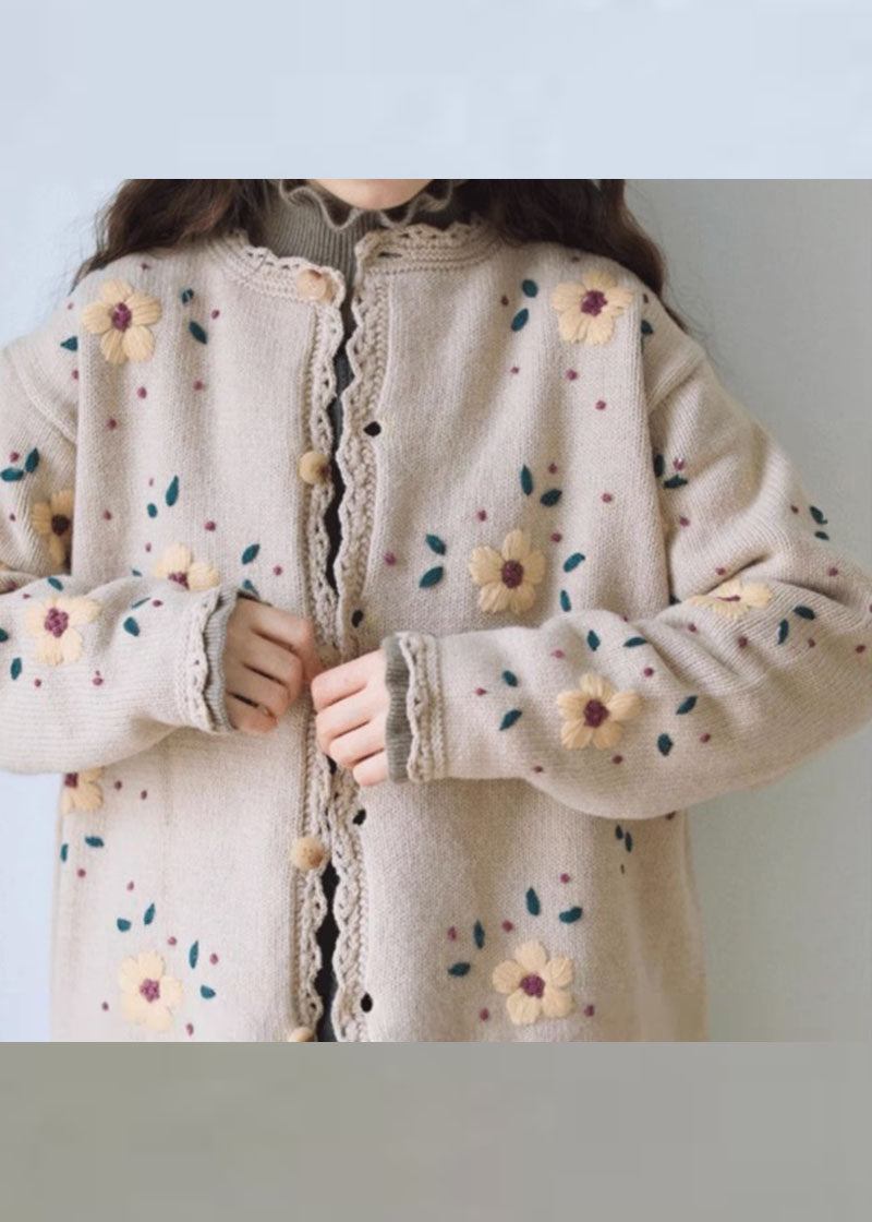 Handgemachte Baumwollstrickjacke Mit Patchwork Und Blumenspitze In Kaffeefarbe Bestickt Langärmlig - Kaffee