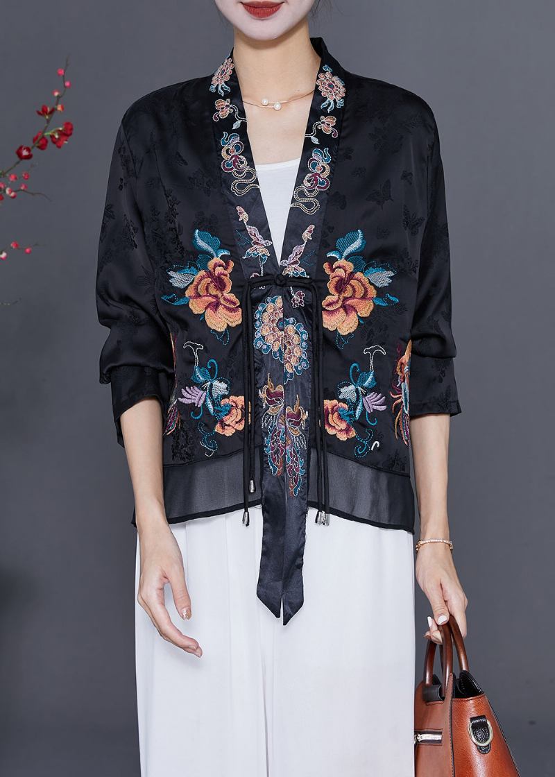 Kunstvolle Schwarze Seiden-strickjacke Mit Chinesischer Knopfquaste Und Stickerei Für Den Herbst - Damen-Cardigans