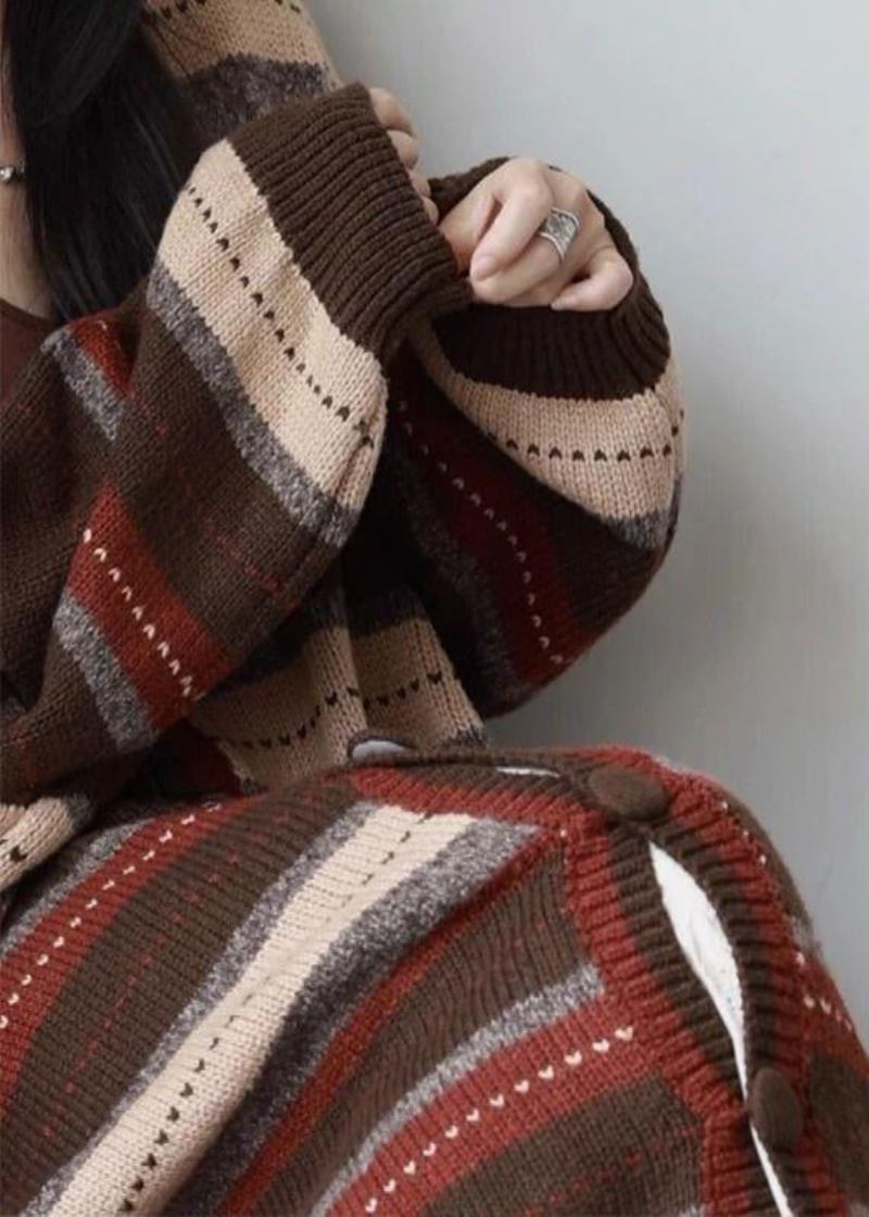 Neuer Lässiger Kaffeefarbener V-ausschnitt-strickmantel Mit Streifenmuster Und Knopfleiste Für Den Herbst - Damen-Cardigans