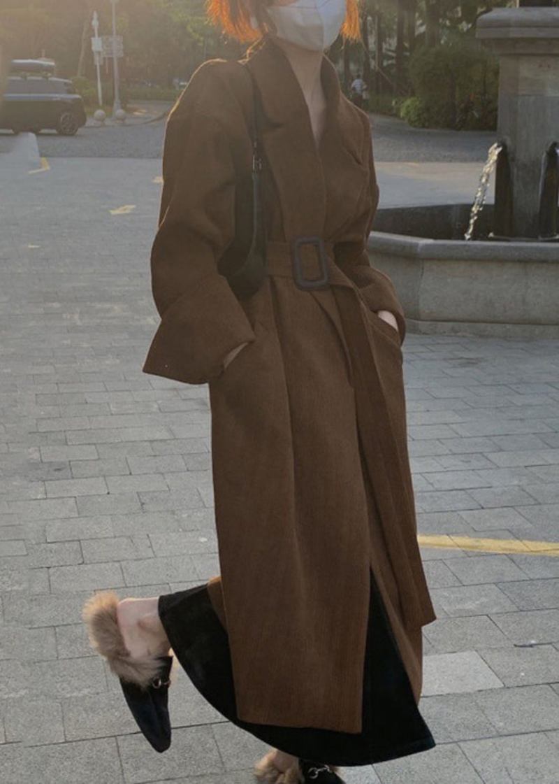 Brauner Trenchcoat Mit Gekerbten Taschen Und Schärpen In Übergröße Frühling - Damen-Trenchcoats