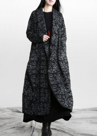 Handgemachter Grauer Trenchcoat Mit Weiten Taschen Und Print