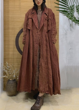 Vintage-leinen-trenchcoat Mit Karamellfarbenem Knopf Und Gekerbtem Für Den Frühling