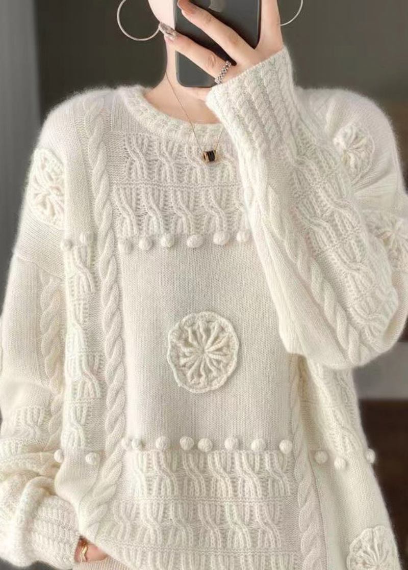 Italienische Weiße Wollpullover Mit Haken- Und Blumenstickerei Frühling