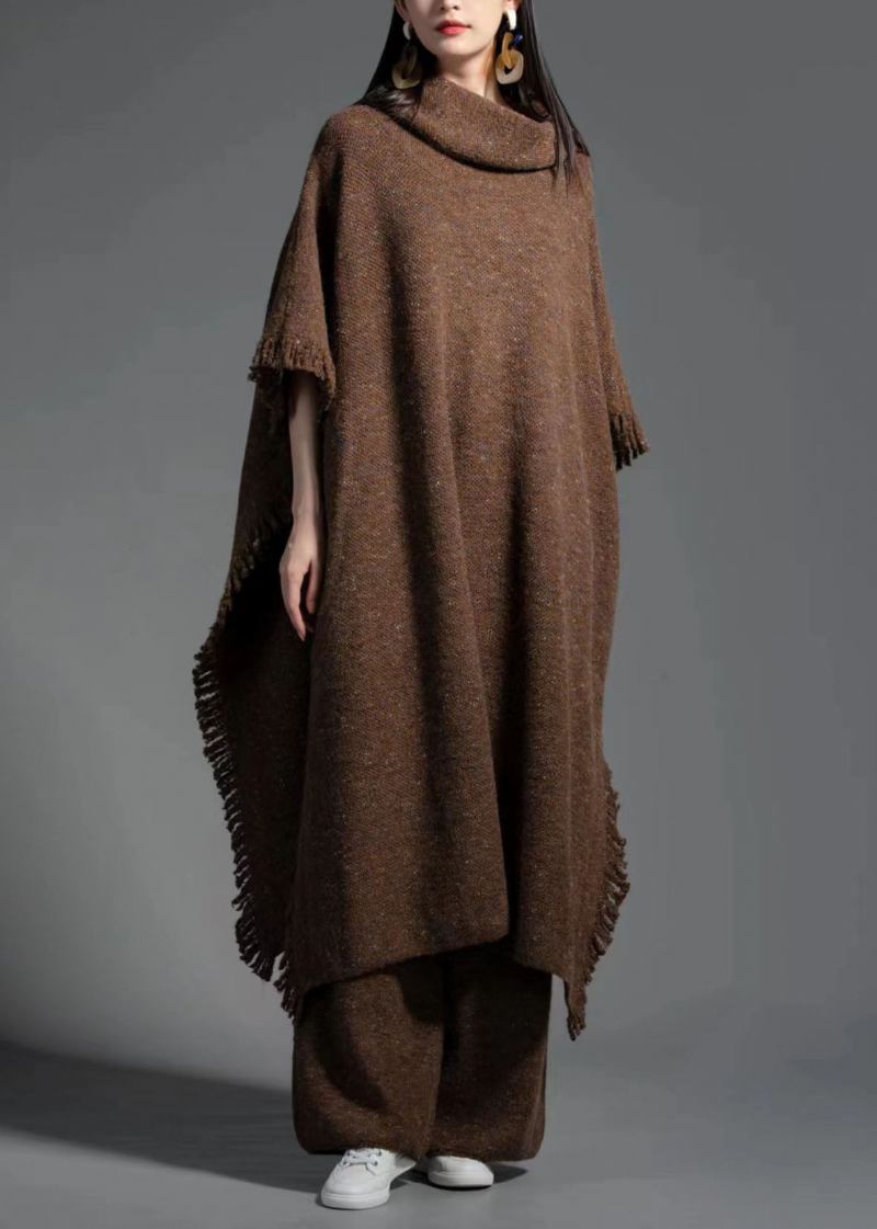 Kaffeefarbenes Wollstrickkleid Mit Rollkragen Und Quasten Für Den Halben Arm - Damen-Wollmäntel