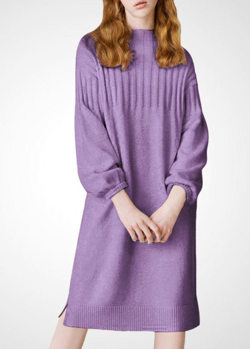 Langes Strickkleid Aus Dicker Wolle Mit Violettem Stehkragen In Übergröße Für Den Winter