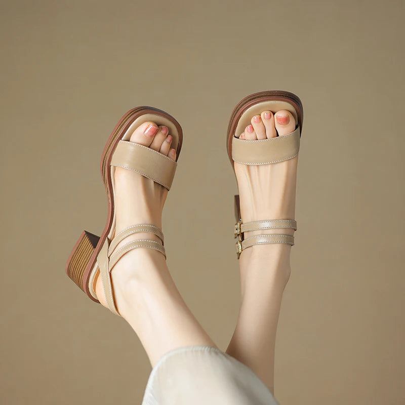 Sommersandalen Aus Leder Für Damen Im Britischen Stil Plateauschuhe Mit Schnalle Quadratische High Heels - Beige