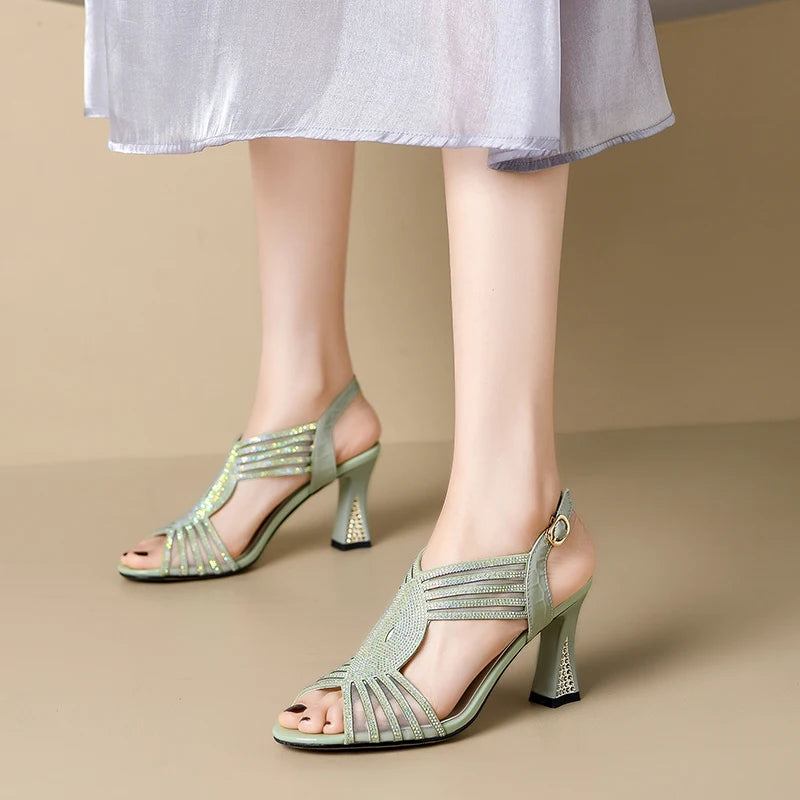 Sommerschuhe Peep-toe-sandalen Für Damen Schnalle Dicke High Heels - Beige