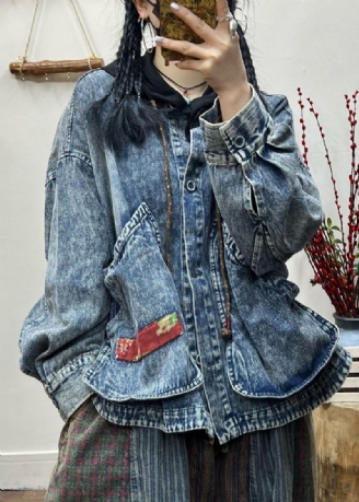 Blauer Patchwork-jeansmantel Mit Knopftaschen Im Vintage-stil Für Den Herbst