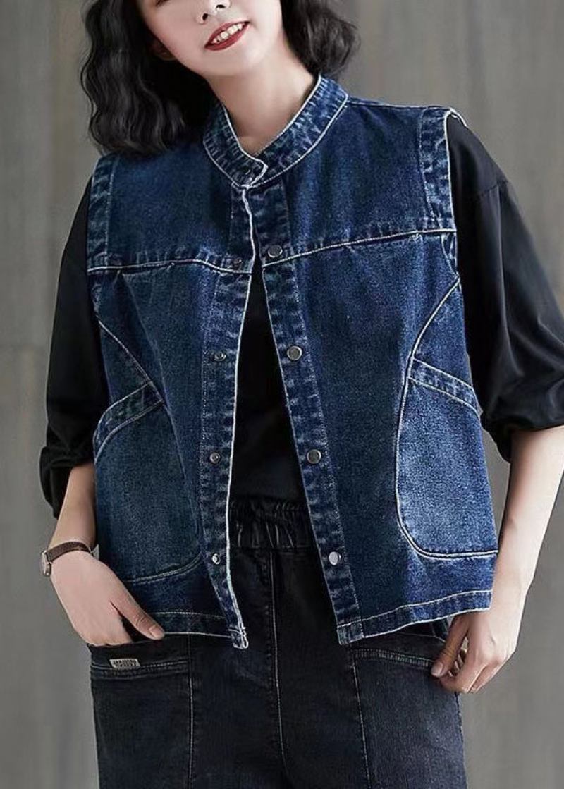 Kurze Dunkelblaue Patchwork-jeansweste Mit Knopfleiste