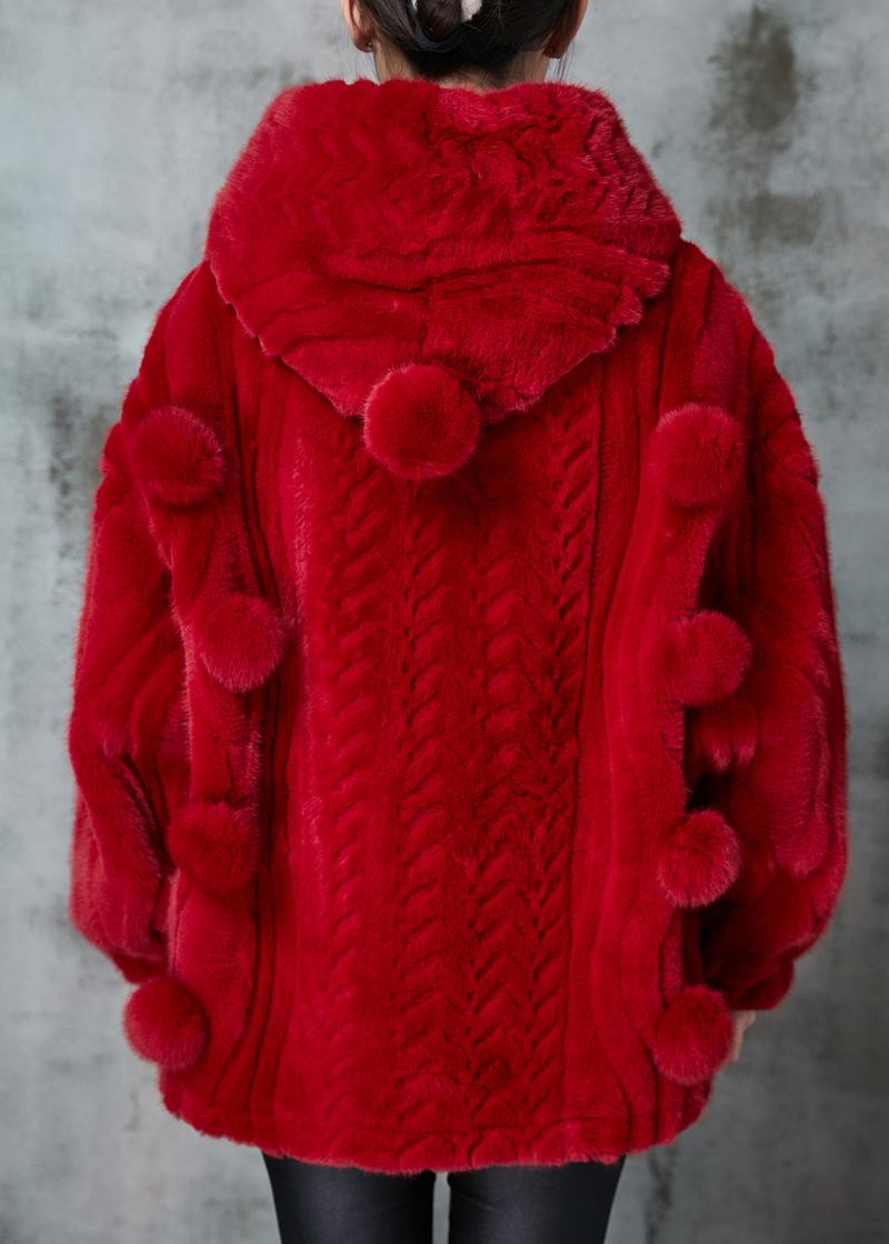 Roter Warmer Flauschiger Pelzmantel Mit Flauschigem Balldekor Frühling - Damen-Wintermäntel