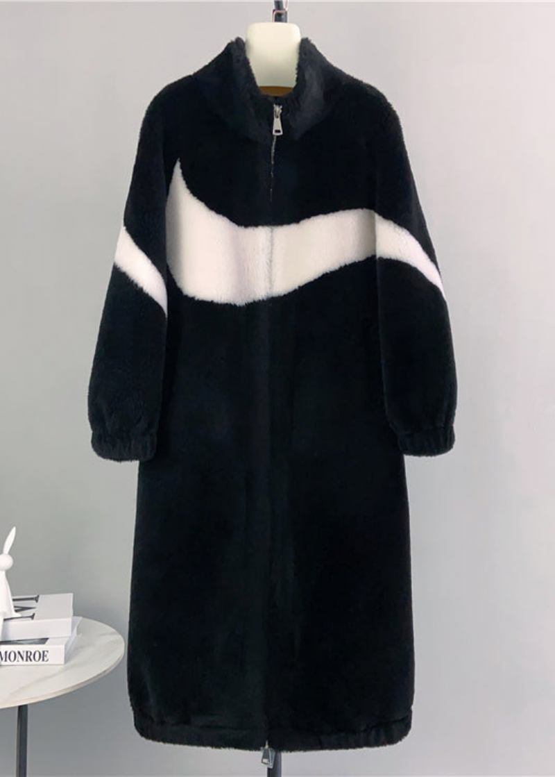 Schicke Schwarze Wolljacke Mit Stehkragen Und Reißverschlusstaschen Für Den Winter